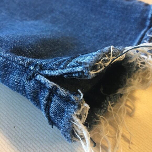 KanCan Jeans Mid-Rise Skinny Slim Fit Distressed  Size 9/28 Stretch - Picture 4 of 12